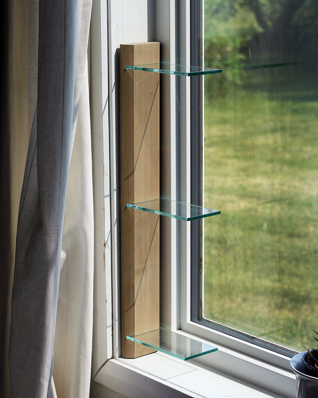 Renter-Friendly Window Shelf | Prairie Sand with Tempered Glass